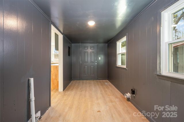 8013 Caswell Road, Stanley, NC 28164