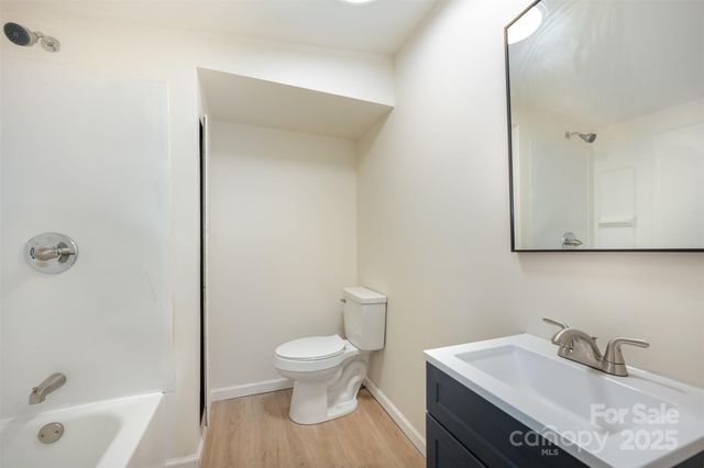 8013 Caswell Road, Stanley, NC 28164