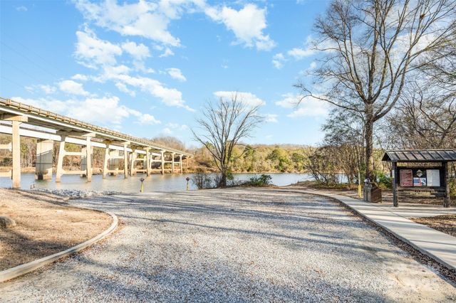 8013 Caswell Road, Stanley, NC 28164