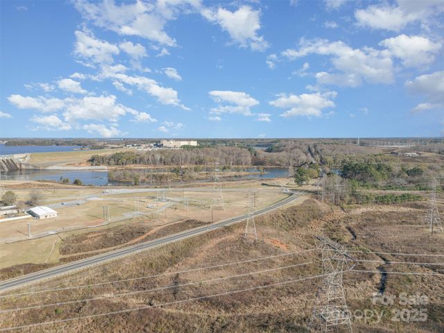 8013 Caswell Road, Stanley, NC 28164