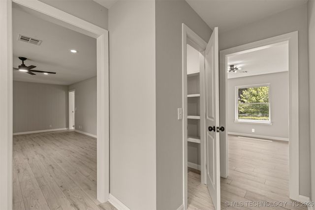 9421 S 69th East Avenue, Tulsa, OK 74133