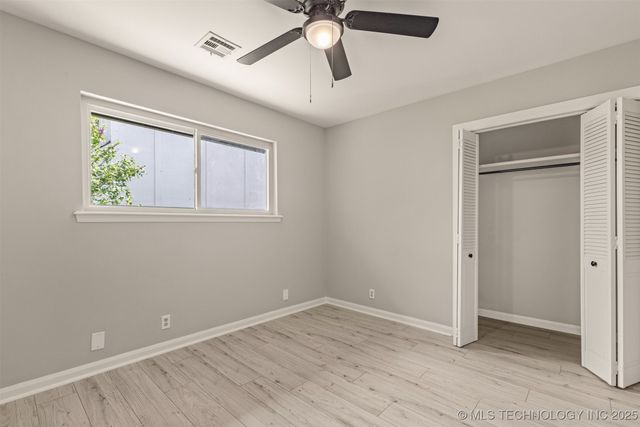 9421 S 69th East Avenue, Tulsa, OK 74133