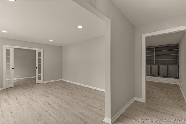 9421 S 69th East Avenue, Tulsa, OK 74133