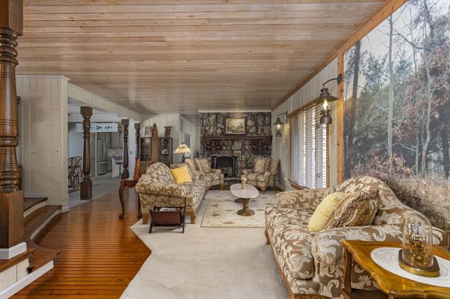 1372 Short Mountain Rd, Mcminnville, TN 37110