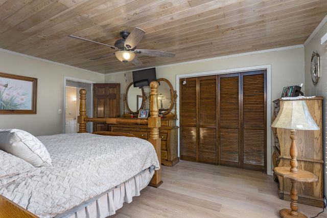 1372 Short Mountain Rd, Mcminnville, TN 37110