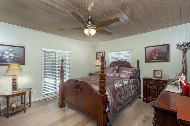 1372 Short Mountain Rd, Mcminnville, TN 37110