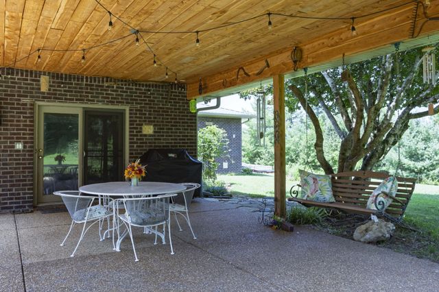 1372 Short Mountain Rd, Mcminnville, TN 37110