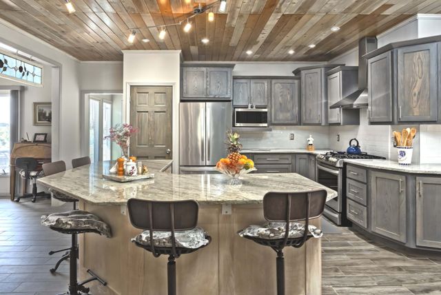 1372 Short Mountain Rd, Mcminnville, TN 37110