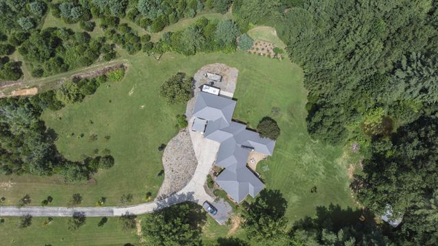 1372 Short Mountain Rd, Mcminnville, TN 37110