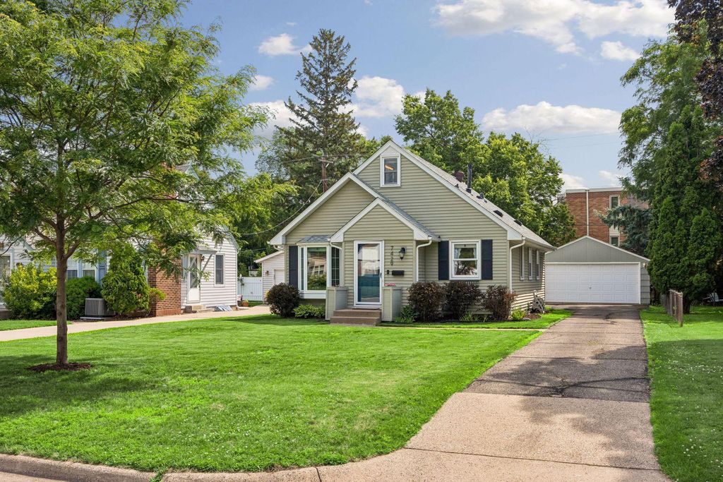 7429 Aldrich Avenue S, Richfield, MN 55423
