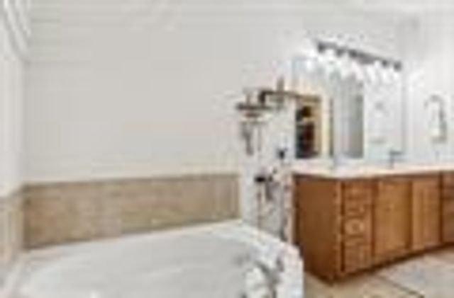 W11574 Island View Court, Lodi, WI 53555