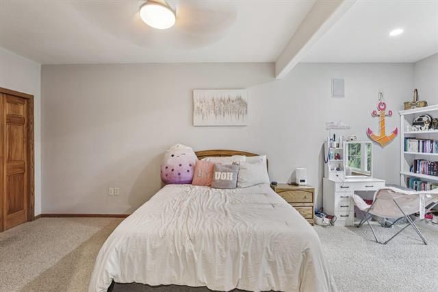 W11574 Island View Court, Lodi, WI 53555