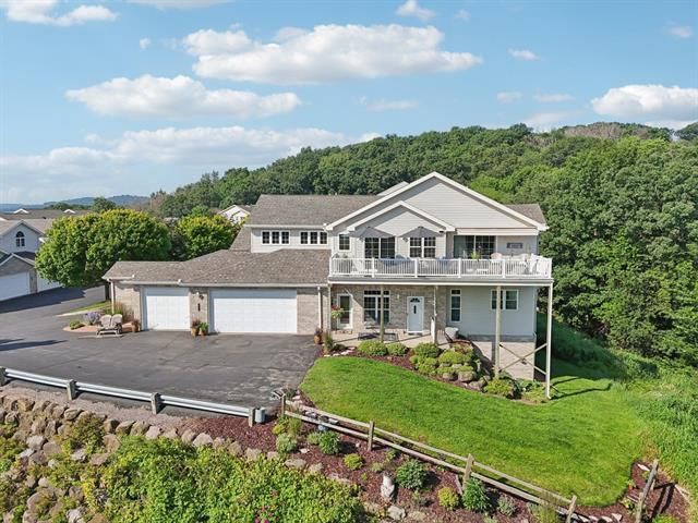 W11574 Island View Court, Lodi, WI 53555