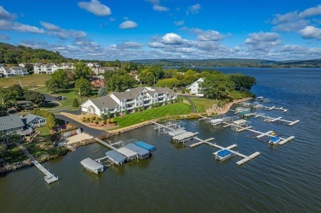 W11574 Island View Court, Lodi, WI 53555