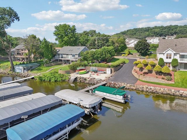 W11574 Island View Court, Lodi, WI 53555