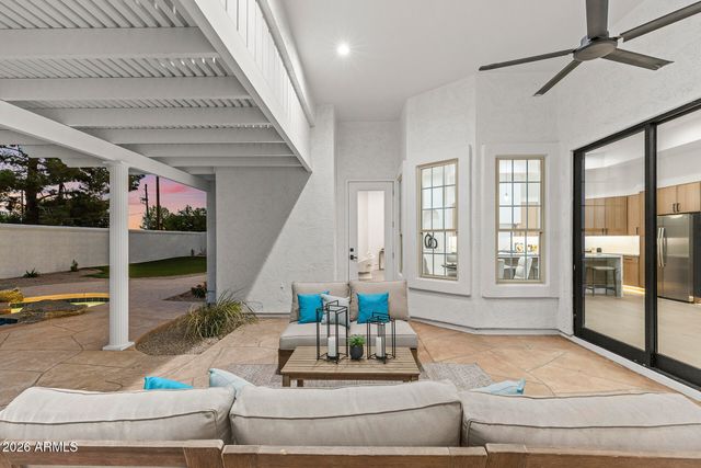 1120 N WREN Drive, Gilbert, AZ 85234
