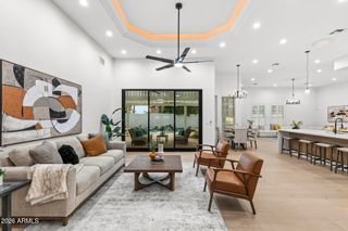 1120 N WREN Drive, Gilbert, AZ 85234