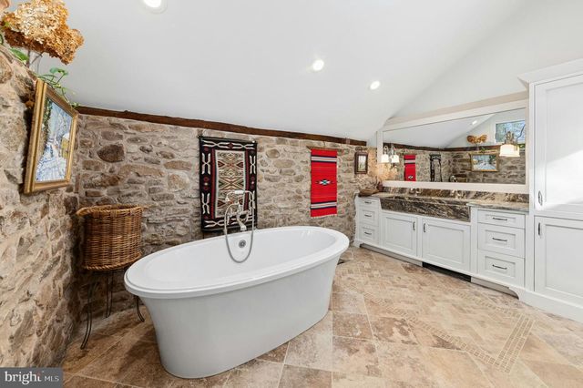 2885 MILL RD, Doylestown, PA 18902