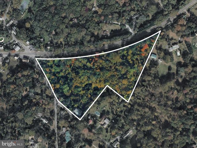 2885 MILL RD, Doylestown, PA 18902