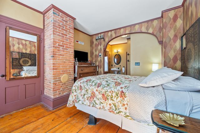 27 Elm Street, Fryeburg, ME 04037