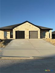 114 Leon Lane, Copperas Cove, TX 76522