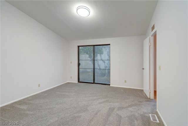 5620 Hobble Creek Drive, Las Vegas, NV 89120