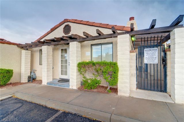 5620 Hobble Creek Drive, Las Vegas, NV 89120