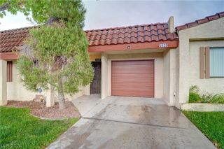 5620 Hobble Creek Drive, Las Vegas, NV 89120