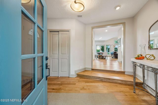 25 BEACH WALKER Road, Fernandina Beach, FL 32034