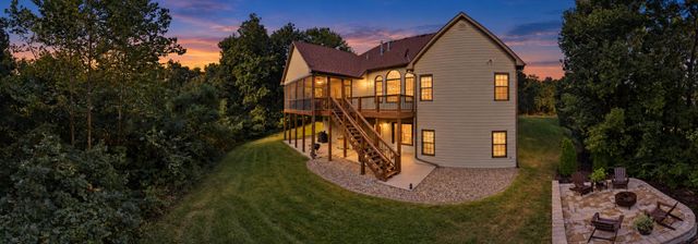 2409 STRATFORD CHASE PKY, Columbia, MO 65201