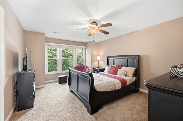 2409 STRATFORD CHASE PKY, Columbia, MO 65201