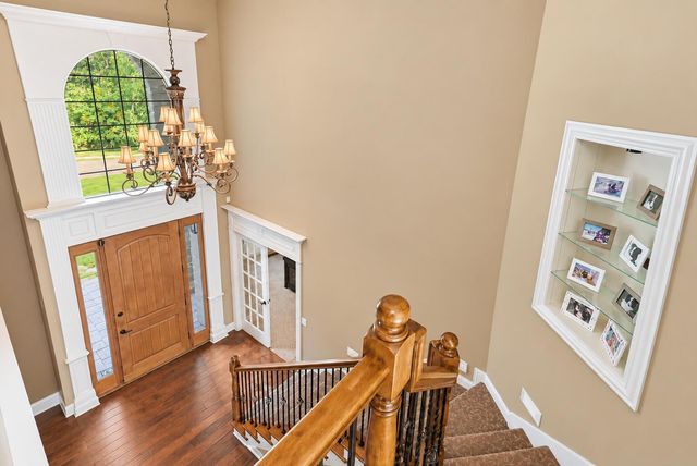 2409 STRATFORD CHASE PKY, Columbia, MO 65201