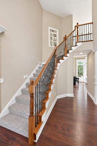2409 STRATFORD CHASE PKY, Columbia, MO 65201