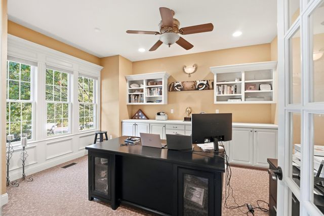 2409 STRATFORD CHASE PKY, Columbia, MO 65201