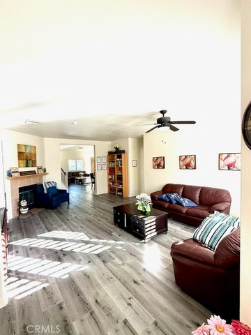 857 Reisling St, Hemet, CA 92545