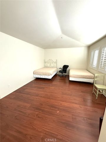 857 Reisling St, Hemet, CA 92545