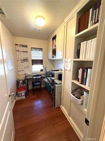 857 Reisling St, Hemet, CA 92545