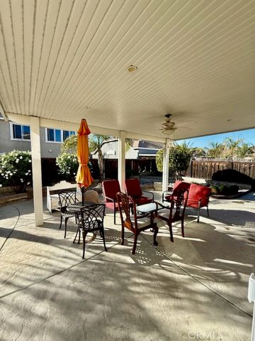 857 Reisling St, Hemet, CA 92545