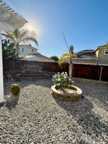 857 Reisling St, Hemet, CA 92545