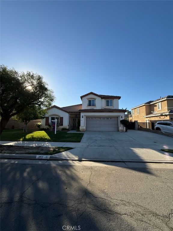 857 Reisling St, Hemet, CA 92545