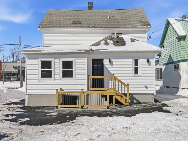 1034 Southbridge Street, Worcester, MA 01610