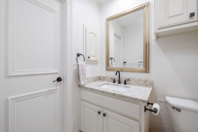 901 Briar Ridge Drive, Keller, TX 76248