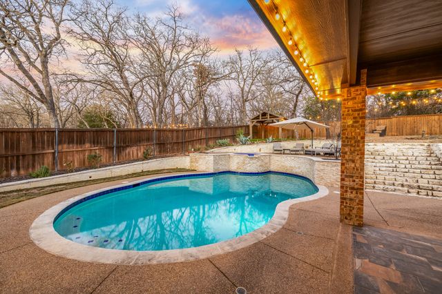 901 Briar Ridge Drive, Keller, TX 76248