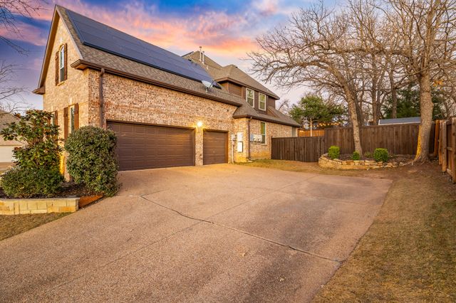 901 Briar Ridge Drive, Keller, TX 76248