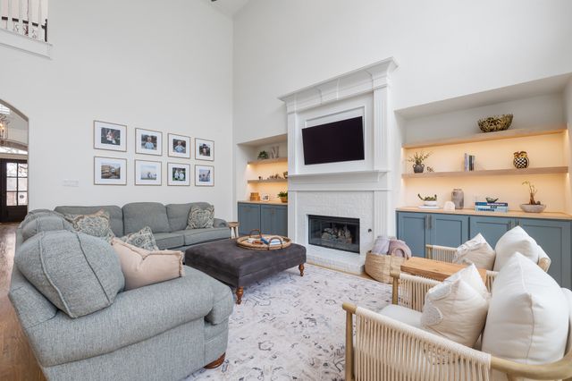 901 Briar Ridge Drive, Keller, TX 76248