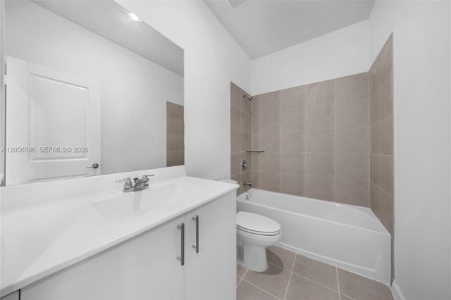 2567 SE 25th Drive 2567, Homestead, FL 33035