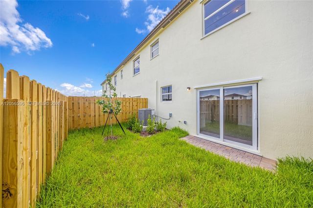 2567 SE 25th Drive 2567, Homestead, FL 33035