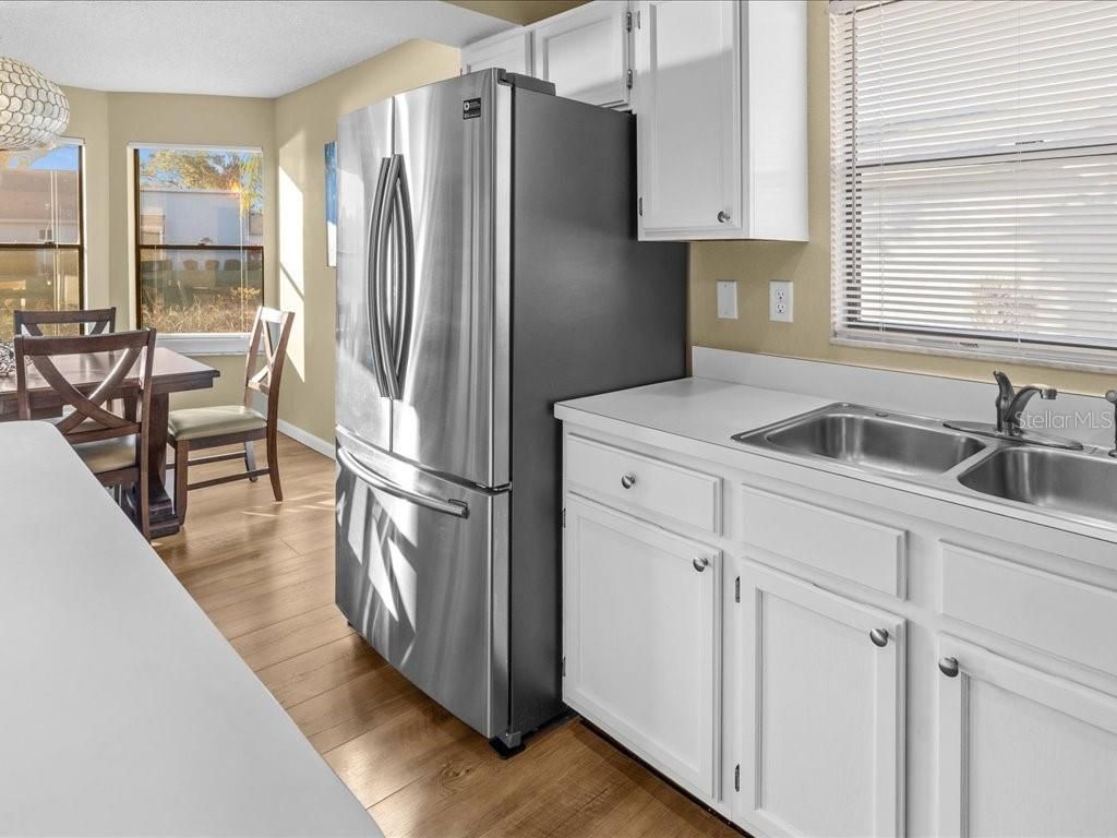 Image 15 of property listing at 437 CYPRESS FOREST BOULEVARD, Englewood, FL 34223