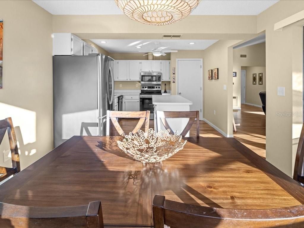 Image 17 of property listing at 437 CYPRESS FOREST BOULEVARD, Englewood, FL 34223