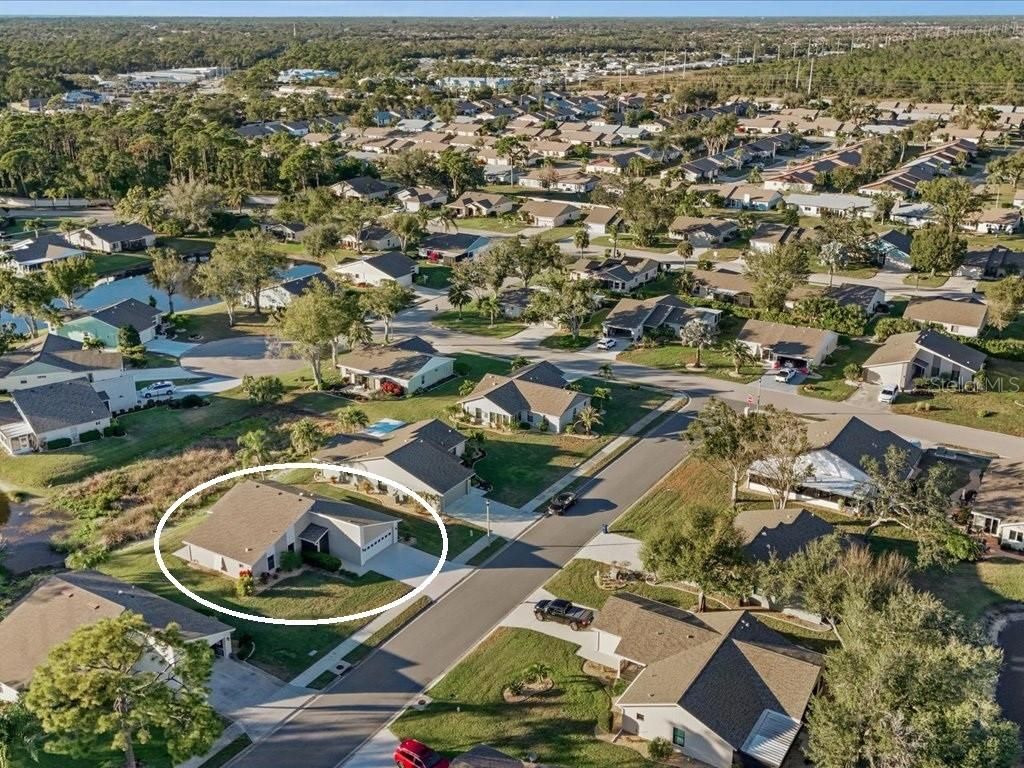 Image 40 of property listing at 437 CYPRESS FOREST BOULEVARD, Englewood, FL 34223